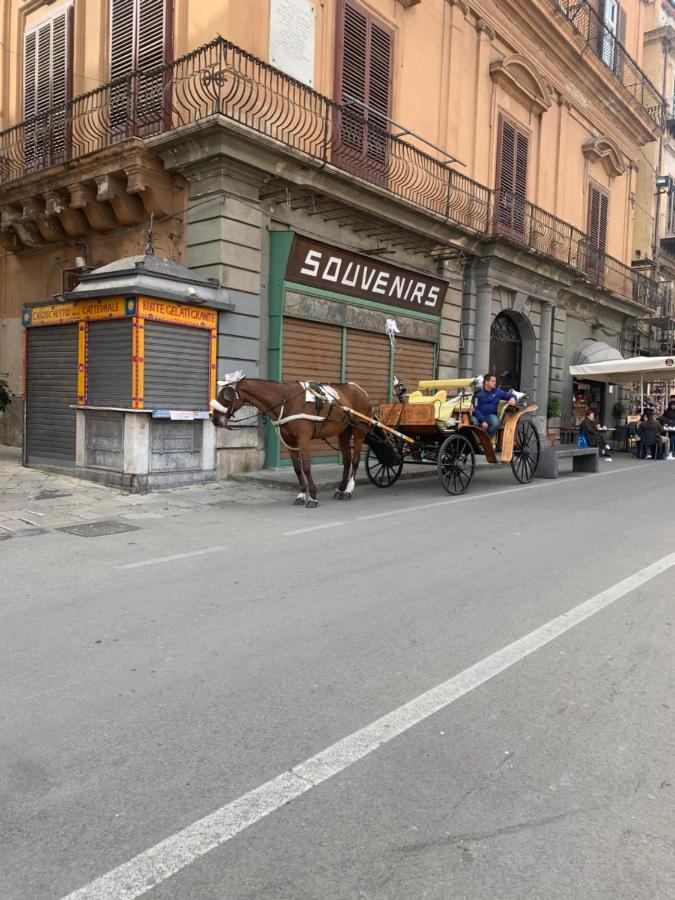 Suite Alla Cattedrale Palermo Eksteriør bilde